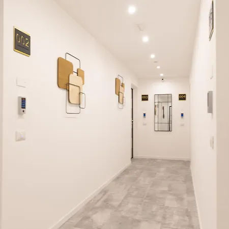 Living Como-rooms&parking * Como