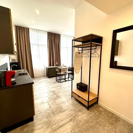Living Como-rooms&parking Guest house *