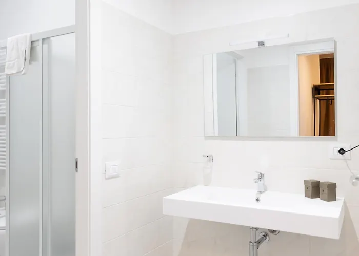 בית הארחה Living Como-rooms&parking