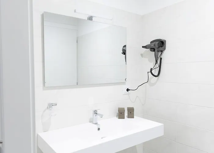 Living Como-rooms&parking קומו