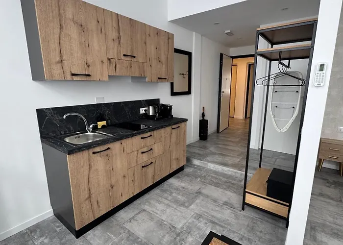 בית הארחה Living Como-rooms&parking